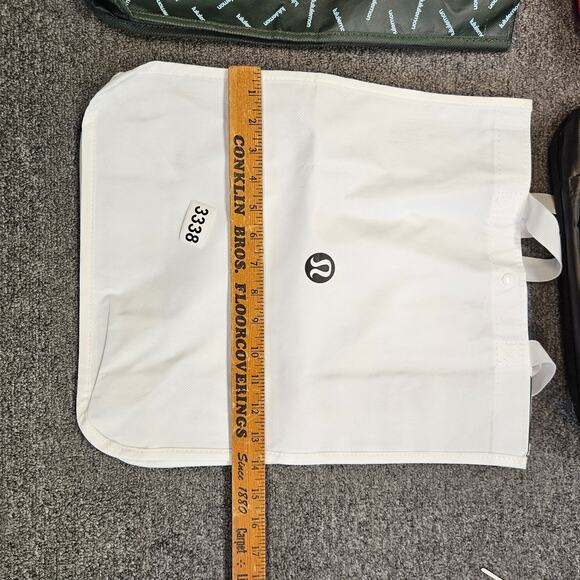 lululemon reusable tote bag Small Carryall Gym (White/Silver) : Clothing, Shoes & Jewelry While Grab Handles And A Shoulder Strap Give You Carrying Options Personal fave tote bag Comes